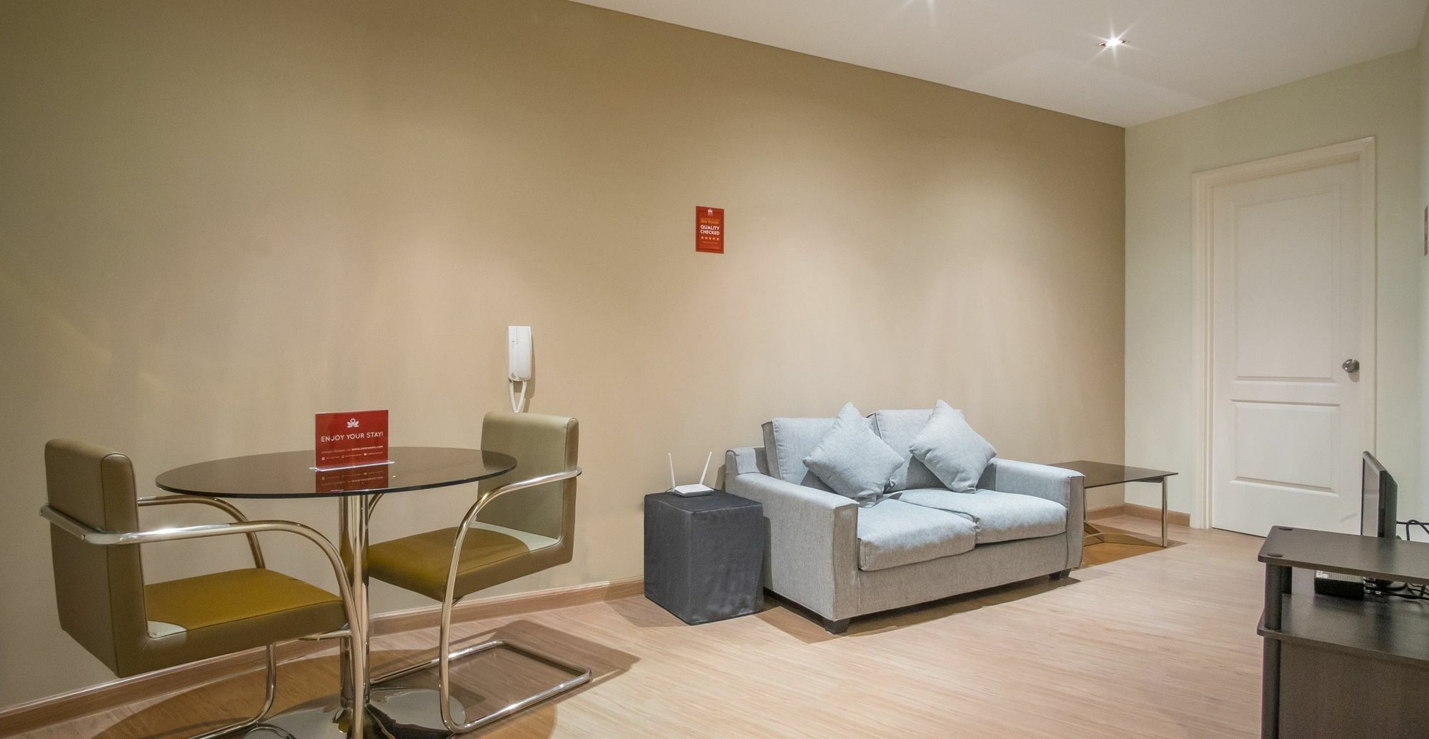 Zen Home Gramercy Residences Makati Makati City Extérieur photo